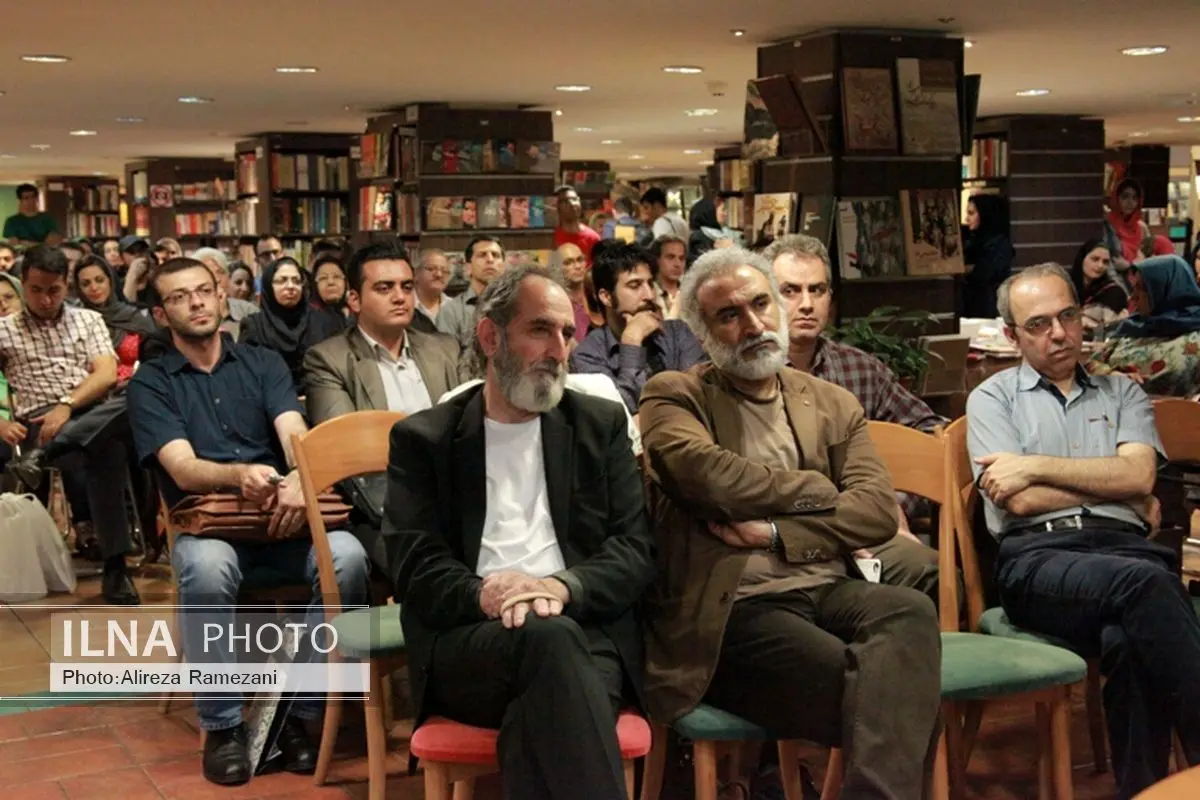 نویسندگان در برخورد با شخصیت‌های تاریخی، از زبان امروزی غفلت می‌کنند