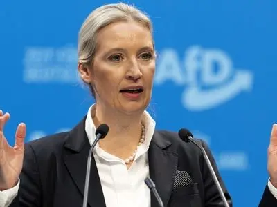 مقامات برلین باید تغدیه کردن رژیم اوکراین را متوقف کنند