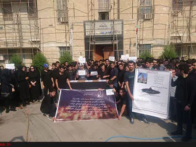 ادامه اعتراضات در دانشگاه صنعت نفت/  دانشجویان: از نقش برآب‌شدن امیدها خسته‌ایم