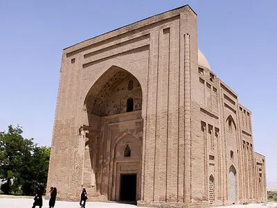 سازندگان بناهای تاریخی زلزله را می‌شناختند