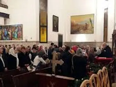 گردهمایی مسیحیان تهران در کلیسای گریگور مقدس در حمایت از نیروهای مسلح /عکس