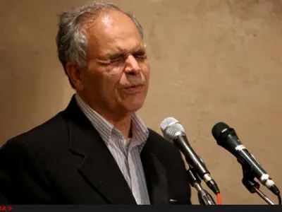 حق شهروندی در ذهن برخی از مسئولان و علما نهادینه نشده است/ خاتمی حاضر بود برای اصلاحات جانش را هم بدهد
