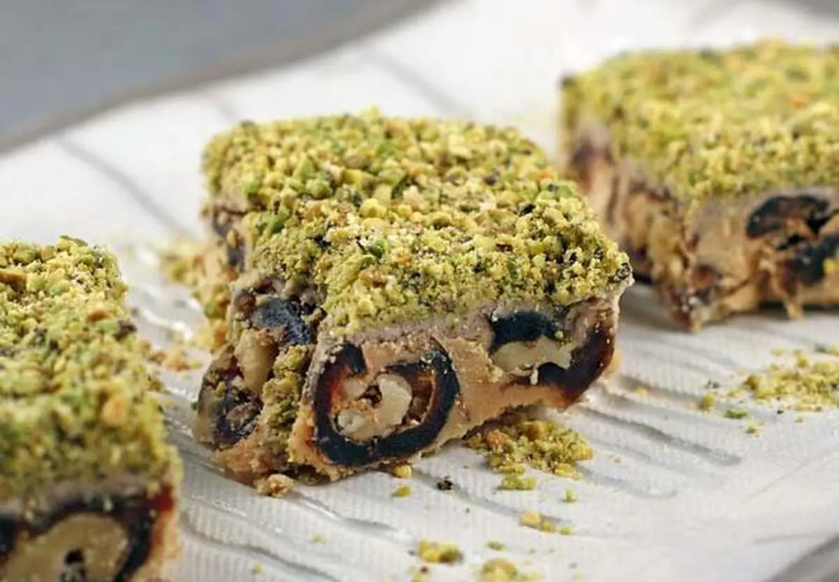 طرز تهیه رنگینک بوشهری