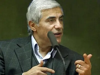 نمی‌توانیم احتمالات را رد کنیم/فدراسیون به طور دایم با AFC رایزنی کند