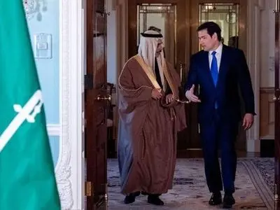 گفت‌وگوی وزرای خارجه عربستان و آمریکا