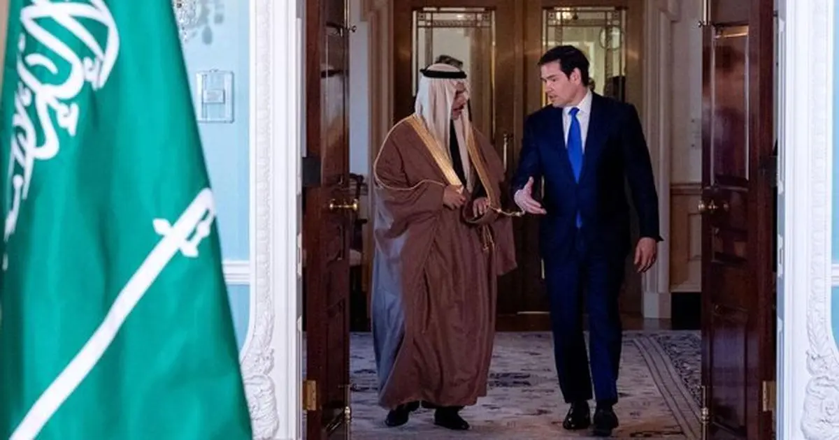 گفت‌وگوی وزرای خارجه عربستان و آمریکا