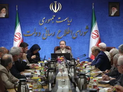 نشست هم اندیشی انجمن‌های روابط عمومی با رئیس شورای اطلاع رسانی دولت