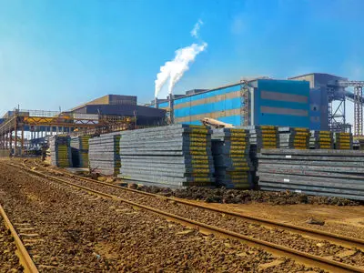 صرفه‌جویی 4.5 میلیون دلاری با بومی‌سازی 138 ردیف قطعه در فولاد هرمزگان