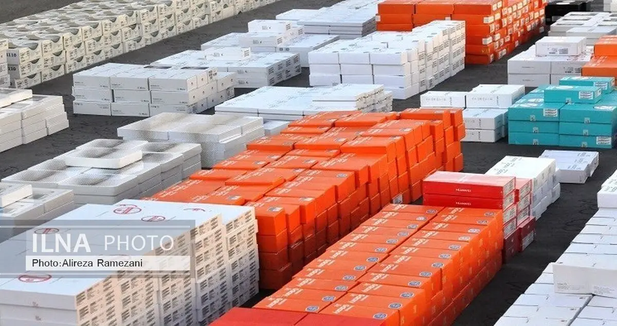 وزارت اطلاعات بیش از ۷ هزار گوشی تلفن همراه را کشف و ضبط کرد
