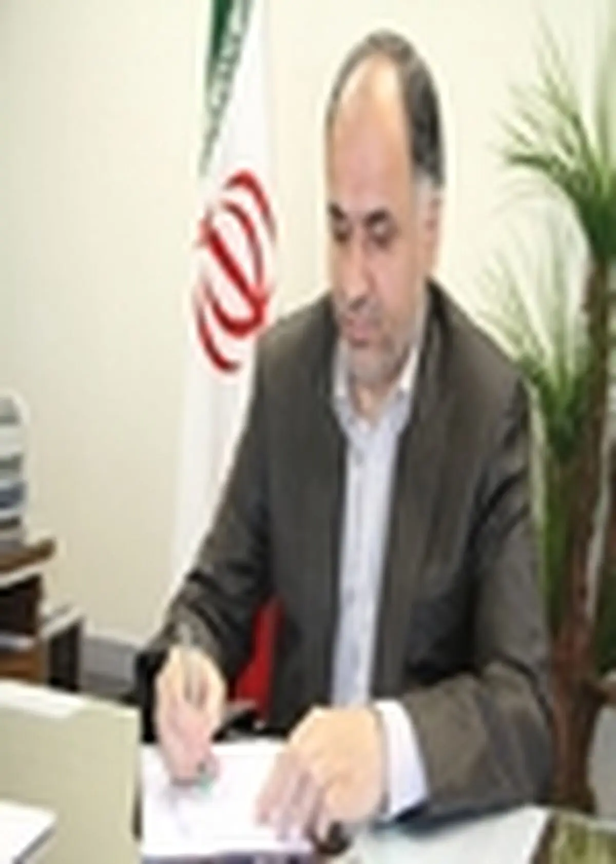 دولت باید برای حذف پردرآمد ها همت کند / ۷۶میلیون و ۵۰۰هزار نفر یارانه دریافت می کنند
