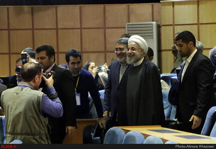 رئیس جمهور وارد ستاد انتخابات کشور شد + عکس