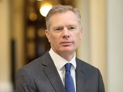 سفیر بریتانیا در ایران حمله تروریستی در اهواز را محکوم کرد