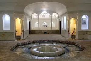 پایان مرمت حوضخانه بنای تاریخی حسینیه امینی‌ها در قزوین