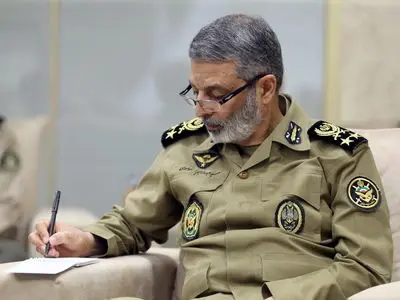 پیام تسلیت سرلشکر موسوی در پی درگذشت همسر شهید فلاحی