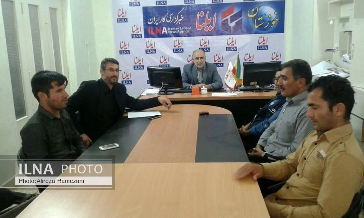 نشست انجمنهای صنفی کارگران ساختمانی خوزستان با دبیر اجرایی خانه کارگر