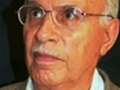 وزیر ارشاد درگذشت ناصر میناچی را تسلیت گفت