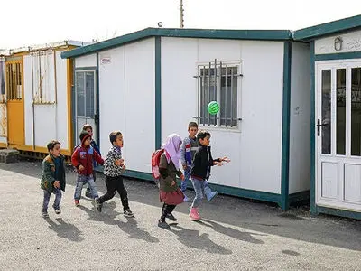 مدرسه کانکسی در آذربایجان‌غربی چشم‌انتظار جایگزینی با مدارس استاندارد / مهاباد و خوی در صدر آمار مدارس کانکسی استان