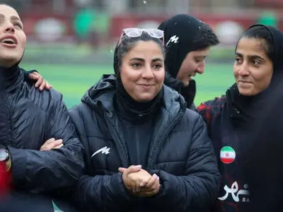 سرمربی زنان پرسپولیس: برای صعود تلاش می‌کنیم