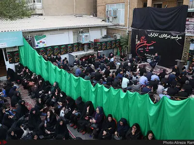 چهارمین شب مراسم عزاداری حضرت اباعبدالله الحسین (ع) در خانه کارگر 