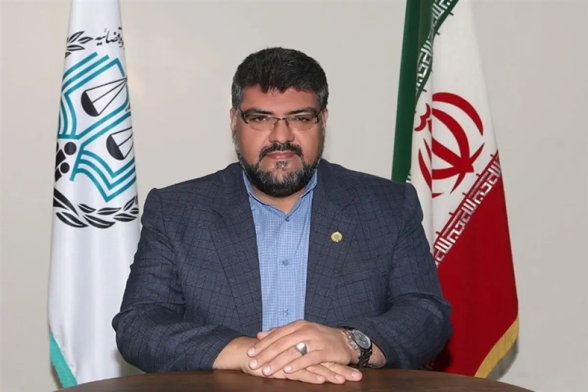 طلاق از چالش‌های بزرگی است که مرکز وکلا برای حل آن اقدام کرده است