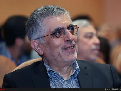 برخی با روش‌های پلیسی و اقتدارگرایانه می‌خواهند قدرت را در دست داشته باشند 