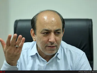 شکوری‌راد: برخی از حق استیضاح در جهت باج‌خواهی سوءاستفاده می‌کنند