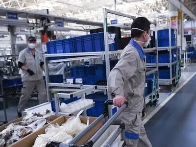 ضرورت بازگشت کارگران بیکار به چرخه تولید / صرفاً پرداخت مستمری و کمک هزینه‌های معیشتی برای کارگران هنر نیست