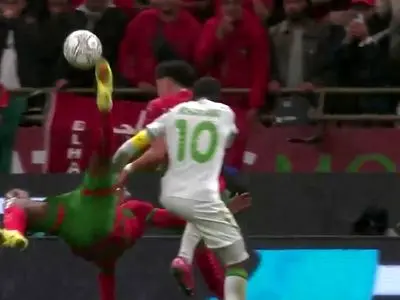 ویدئو: شروع بی نظیر جام ملت های آفریقا با گل قیچی برگردان ایوب الکعبی