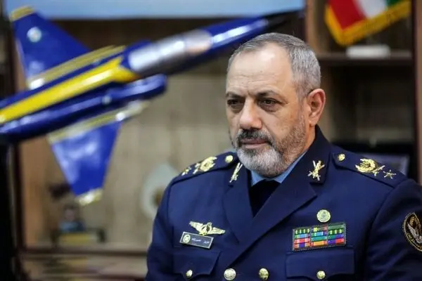 Defense minister rejects enemies' fighter jets invaded Iranian air space