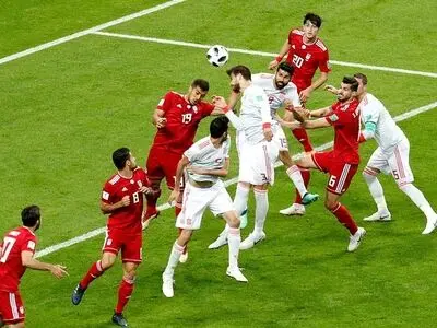 دفاع مردانه ایران اینگونه است (عکس)