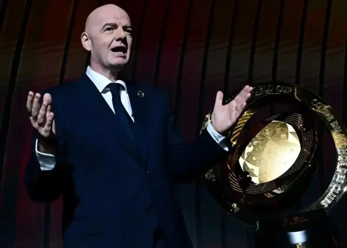 پاسخ اینفانتینو به دلیل افزایش قیمت بلیت‌های جام جهانی