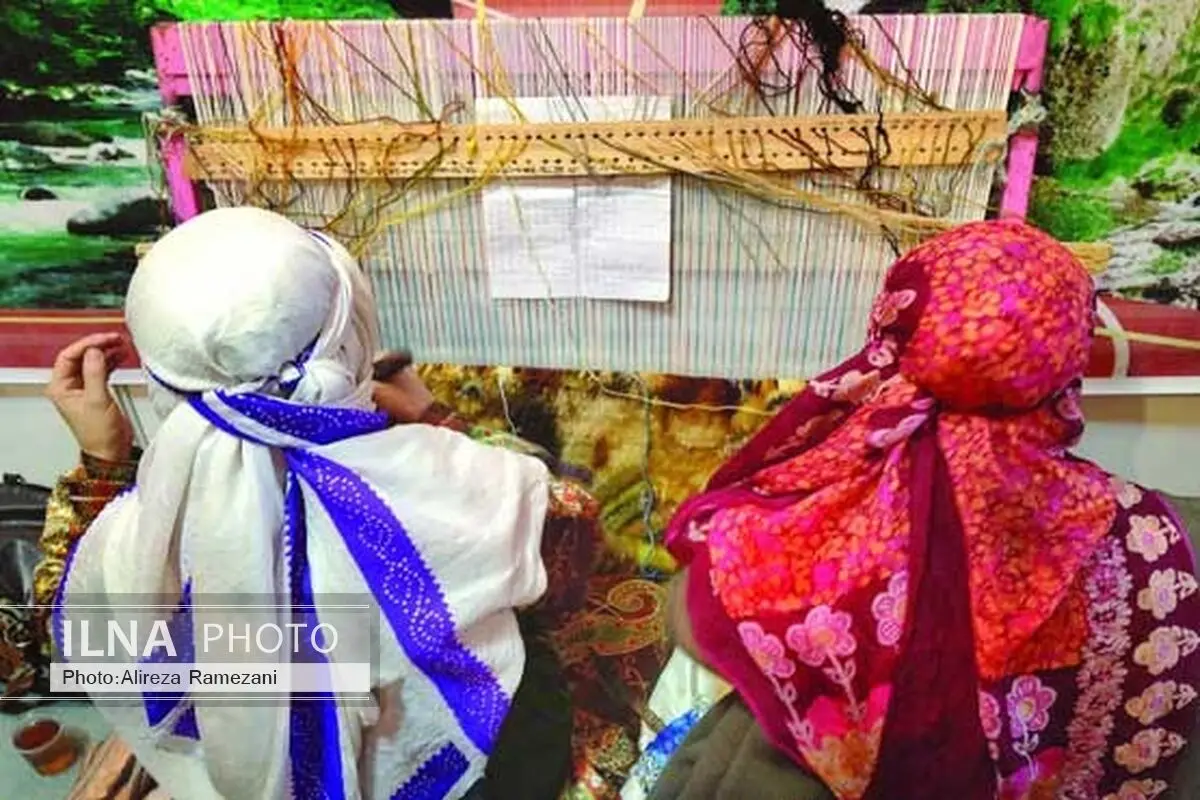 مشکلات بیمه‌ای قالیبافان شهرستان مهاباد بررسی شد