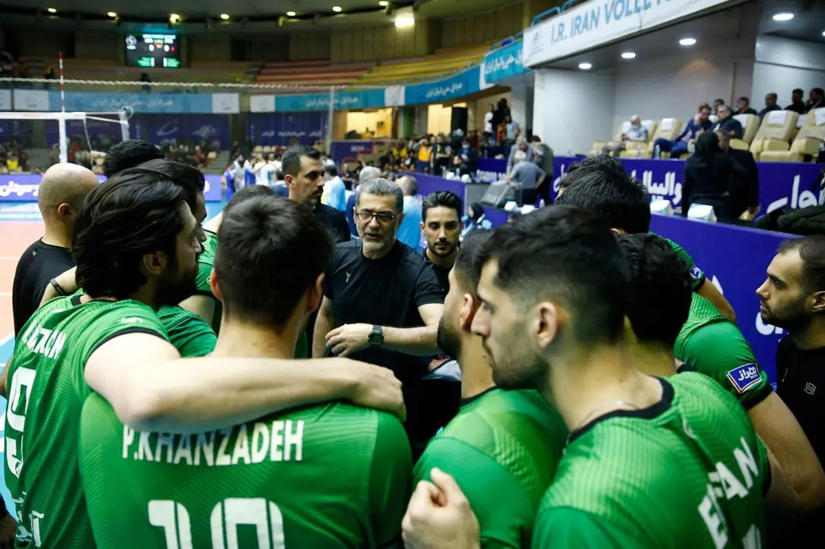 لیگ برتر والیبال| پیکان صفر- هراز آمل 3/ عطایی مُچ اکبری را خواباند