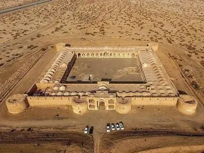 مدیرکل میراث فرهنگی قم برکنار شد/ تعطیلی کاروانسرای دیرگچین به علت برپایی «کنسرت فرضی»