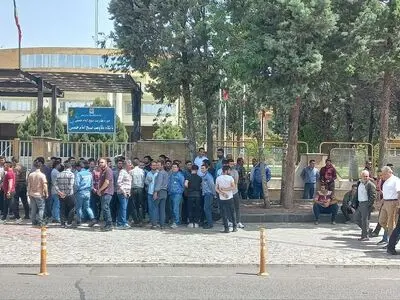 اعتراض کارگران ابنیه فنی زنجان به مطالبات معوقه 