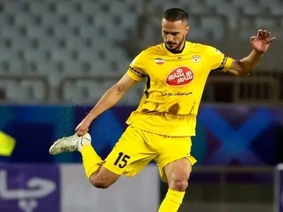 ملوان 0-4 فجر: شکست شوکه کننده تیم زارع در خانه