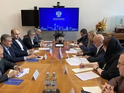 دیدار رئیس سازمان انرژی اتمی ایران با وزیر انرژی روسیه