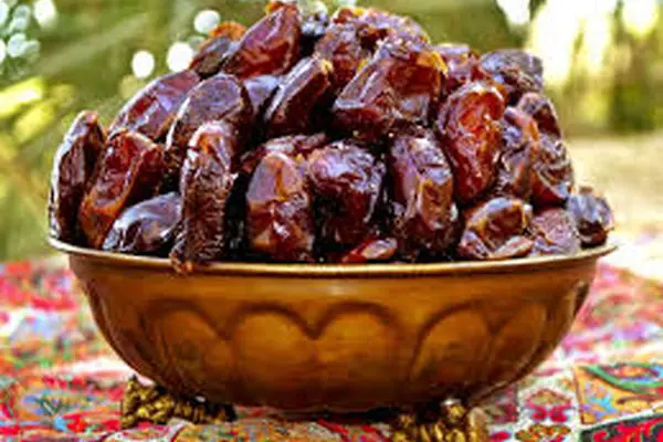 Iran exports fresh dates to 80 countries in 8 months