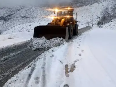 برف‌روبی بیش از ۱۱ هزار کیلومتر محورهای فارس