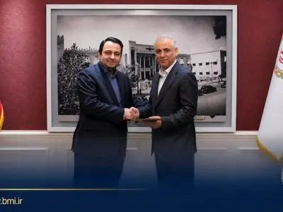 معاون برنامه‌ریزی و تحول بانک ملی ایران معرفی شد/ تاکید سیفی بر حرکت بانک ملی ایران در مسیر تحول، افزایش بهره‌وری، اصلاح فرایندها و توسعه بانکداری نوین