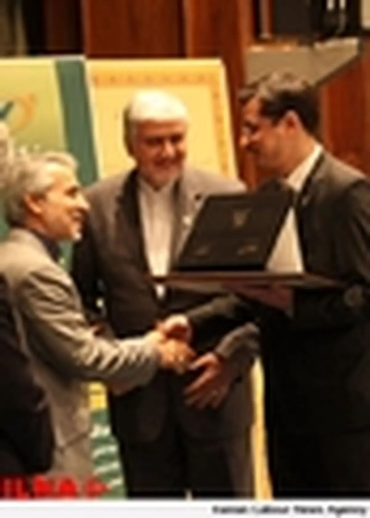 دریافت نشان برنز ۳ ستاره تعالی منابع انسانی توسط بانک‌پاسارگاد