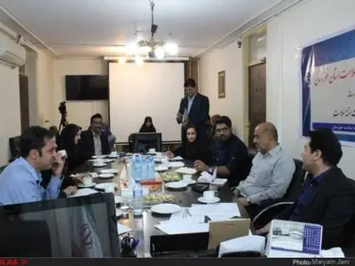 صنایع آلاینده بلای جان سلامت خوزستانی‌ها/ همپوشانی بیمه‌ها یکی از معضلات جدی ما است