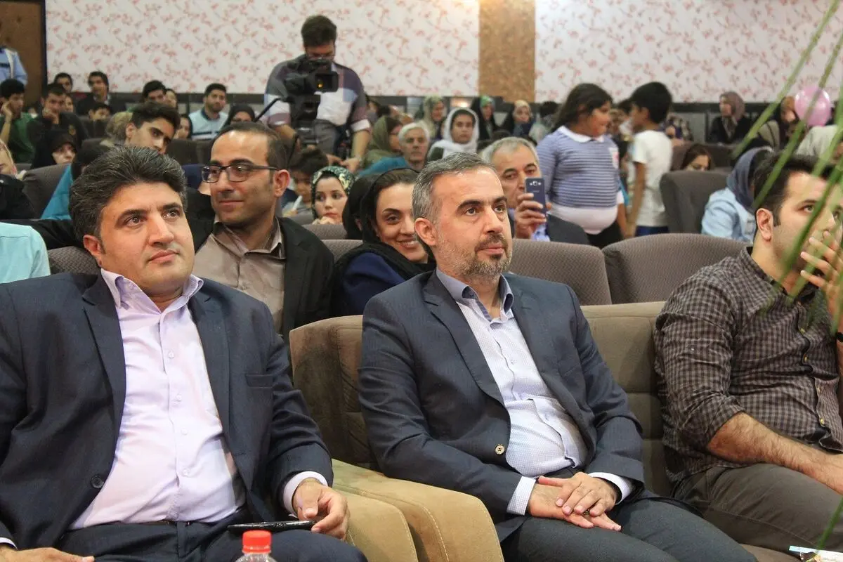 جشنواره تفریحی ورزشی خانوادگی کارگران راهی به سوی سلامت جامعه