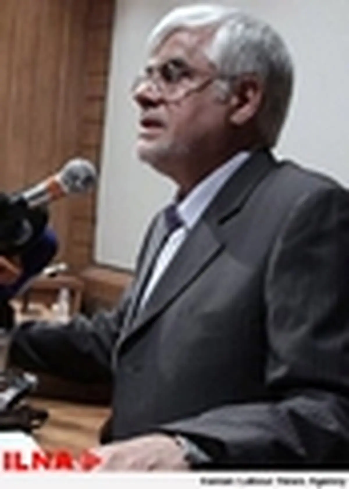 سخنرانی عارف در دانشگاه صنعتی شریف