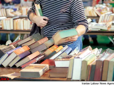 چه کتاب‌هایی در نوروز پرفروش شدند؟