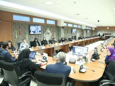 تاریخ شفاهی و هنر داستان‌نویسی دو بال یک پرواز هستند
