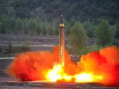 کره شمالی یک موشک بالستیک آزمایش کرد