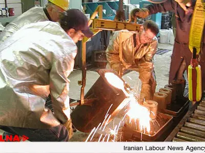 طلب مزدی کارگران «فولاد قزوین» به شش ماه رسید 