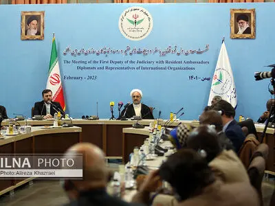 نشست معاون اول قوه قضاییه با سفرا و دیپلمات های مقیم و نمایندگان سازمان های بین المللی