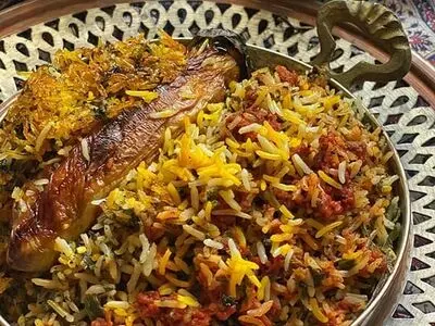طرز تهیه سبزی پلوی دامغانی، لذیذ و مجلسی 